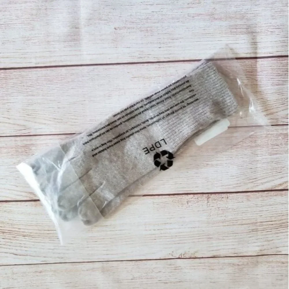 LOFT 100% Cashmere Ribbed Gloves in Natural Tan
